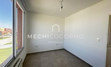 Casa en alquiler de dos dormitorios en Casas de Santa María