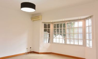 Venta PH tipo casa 4 ambiente Valentín Alsina.