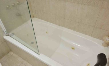 Venta PH tipo casa 4 ambiente Valentín Alsina.