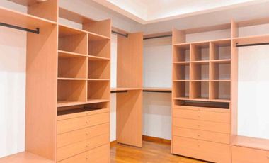 Venta PH tipo casa 4 ambiente Valentín Alsina.