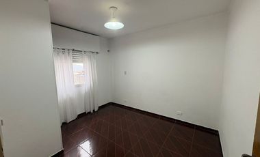 ALQUILER-DEPTO 3 AMB- CON BALCON-VILLA INSUPERABLE