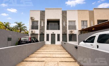 DÚPLEX | 3 AMBIENTES | PATIO CON PARQUE | IMPECABLE | COCHERA DOBLE | ITUZAINGÓ SUR