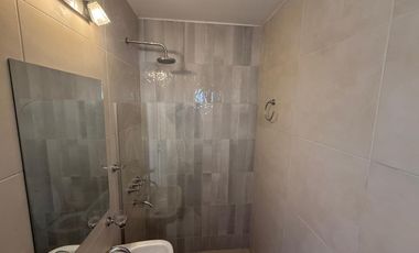 VENTA-CASA-INTERNO UNICO-DOS DORMITORIOS-MUY LUMINOSO-SARGENTO CABRAL