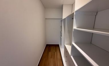 VENTA-CASA-INTERNO UNICO-DOS DORMITORIOS-MUY LUMINOSO-SARGENTO CABRAL