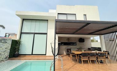 Casa Amueblada en Venta en Fraccionamiento Las Palmas, Medellín, Veracruz.
