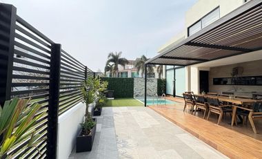 Casa Amueblada en Venta en Fraccionamiento Las Palmas, Medellín, Veracruz.