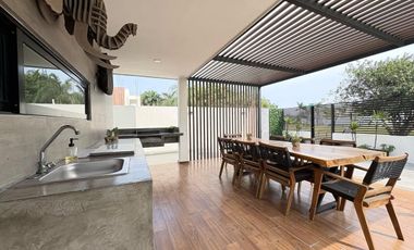 Casa Amueblada en Venta en Fraccionamiento Las Palmas, Medellín, Veracruz.
