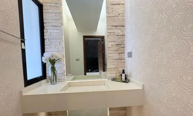 Casa Amueblada en Venta en Fraccionamiento Las Palmas, Medellín, Veracruz.