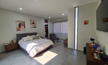 Casa en VENTA en Lomas del mar | CON PANELES SOLARES y SEMIAMUEBLADA