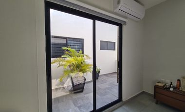 Casa en VENTA en Lomas del mar | CON PANELES SOLARES y SEMIAMUEBLADA