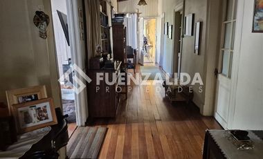 Casa en Venta en CARLOS CONDELL / ANIBAL PINTO
