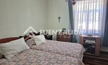 Casa en Venta en CARLOS CONDELL / ANIBAL PINTO