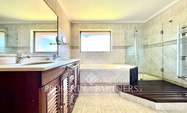 Andalué casa en excelente ubicación