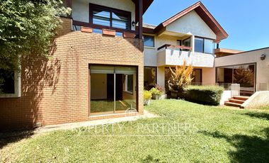 Andalué casa en excelente ubicación