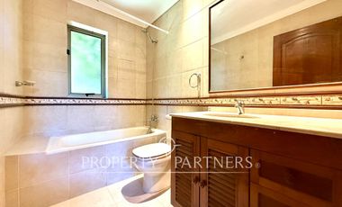 Andalué casa en excelente ubicación