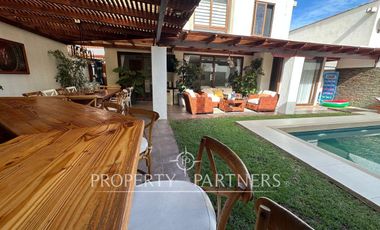 Maravillosa casa en condominio Costa Laguna