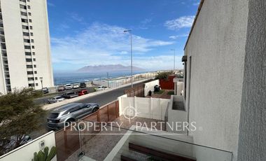 Maravillosa casa en condominio Costa Laguna