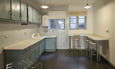 Departamento en Arriendo en Frente a Parque Forestal y a pasos de Metro Bellas Artes