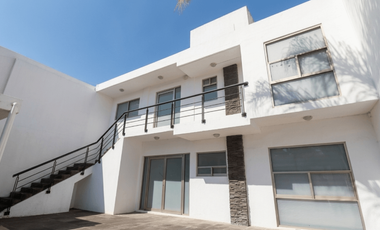 EDIFICIO EN RENTA EN MORELIA, CUAUHTÉMOC