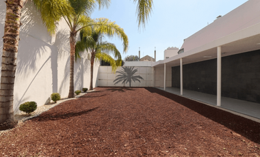 EDIFICIO EN RENTA EN MORELIA, CUAUHTÉMOC