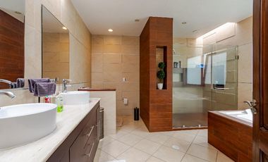 Hermosa residencia en condominio y vigilancia