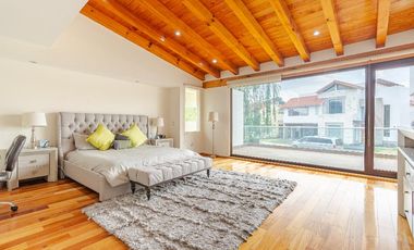 Hermosa residencia en condominio y vigilancia