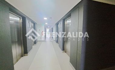 Oficina en Arriendo en Av.Apoquindo / Badajoz / Carlos Martel