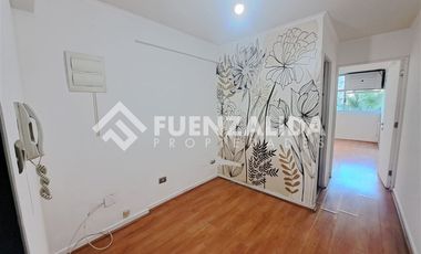 Oficina en Arriendo en Av.Apoquindo / Badajoz / Carlos Martel
