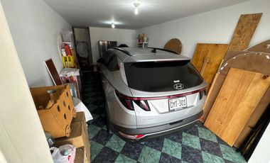 Se Vende Propiedad (Incluye 3 Departamentos) En Los Cedros De Villa.