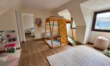 Casa en condominio Lo Barnechea