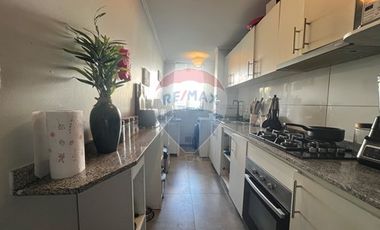 DEPARTAMENTO EN ARRIENDO HUECHURABA