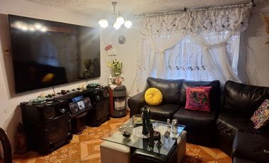 Casa Excelente Ubicación en Los Descubridores