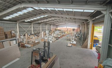 Complejo Industrial en Venta Pillanlelbún, 5.500m2