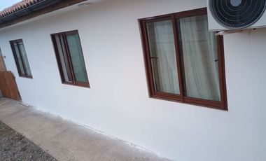 Casi nueva en Cond. 3D 3B, Patio con Quincho.