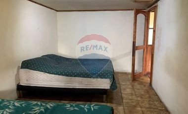 EXCELENTE UBICACION CASA PENCAHUE