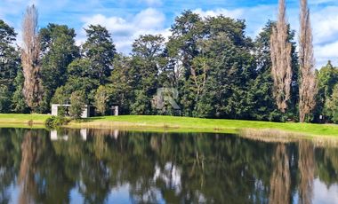PARCELA CON PRADERA Y BOSQUE EN CONDOMINIO IDANMAPU