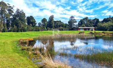 PARCELA CON PRADERA Y BOSQUE EN CONDOMINIO IDANMAPU
