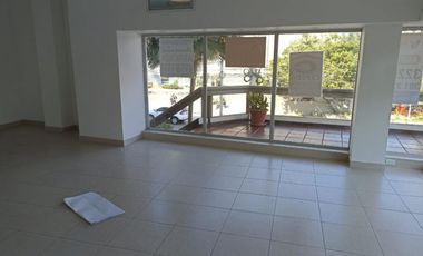 local en arriendo en villa country. Cod A102397