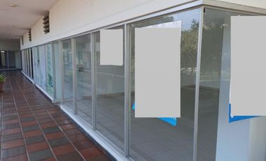 local en arriendo en villa country. Cod A102397