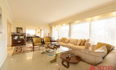 Departamento en Belgrano con cochera