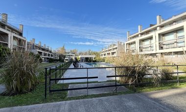 Departamento en venta  CAMPUS VISTA PILAR dos amb. suite, c/cochera