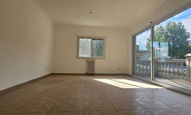 Venta Casa en Acassuso de 6 dormitorios