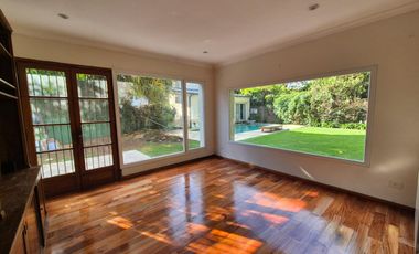 Venta Casa en Acassuso de 6 dormitorios
