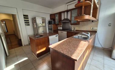Venta Casa en Acassuso de 6 dormitorios