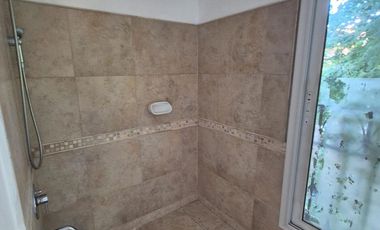 Venta Casa en Acassuso de 6 dormitorios