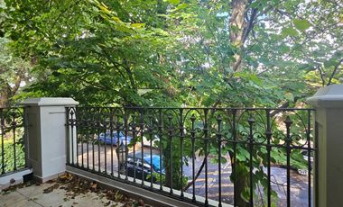 Venta Casa en Acassuso de 6 dormitorios