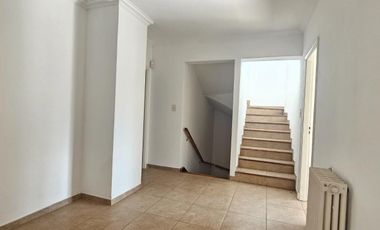 Venta Casa en Acassuso de 6 dormitorios
