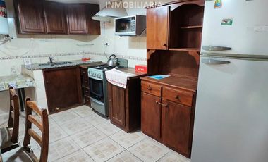 Complejo con local comercial en Colón