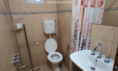 Complejo con local comercial en Colón