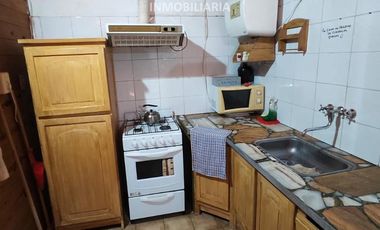 Complejo con local comercial en Colón